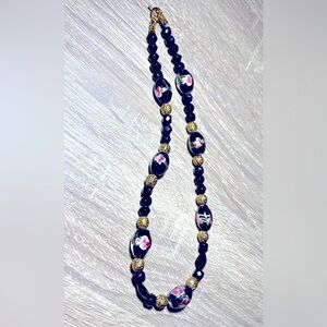 Vintage black Art Glass Floral Beaded Necklace
